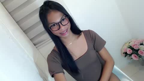 zoey online show from 25, 2, 2025