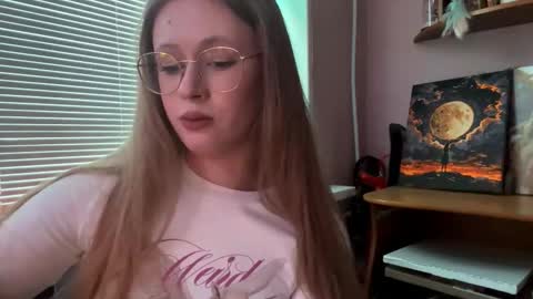 Snapshot of zofiahoetger chatting on 19, 2, 2026 Lisa online show from 19, 2, 2026