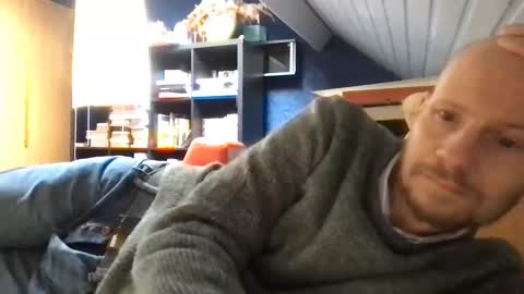 Snapshot of zolexthomas chatting on 14, 10, 2025 zolexthomas online show from 14, 10, 2025