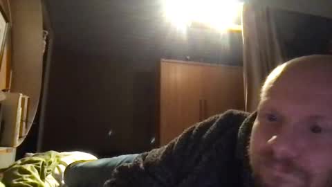 Snapshot of zolexthomas chatting on 31, 10, 2025 zolexthomas online show from 31, 10, 2025