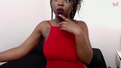 Snapshot of zooee_p chatting on 14, 12, 2024 Zooe online show from 14, 12, 2024