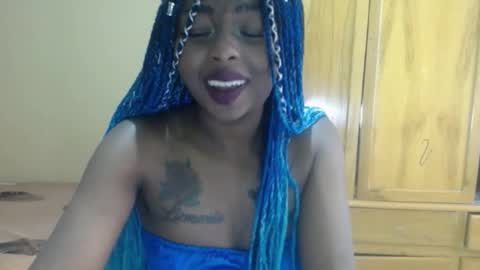 Snapshot of zooee_p chatting on 27, 1, 2025 Zooe online show from 27, 1, 2025