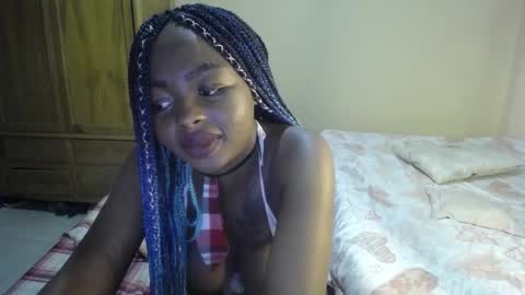 Snapshot of zooee_p chatting on 20, 2, 2025 Zooe online show from 20, 2, 2025