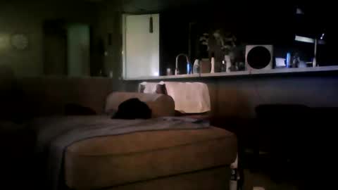 zooroxxx101 online show from 9, 11, 2025