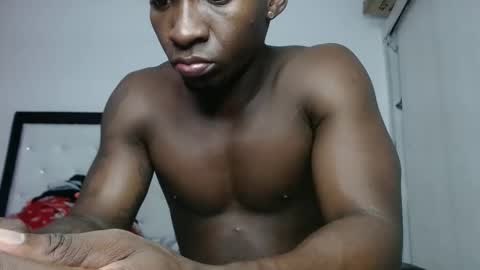 zousxxx online show from 24, 1, 2025