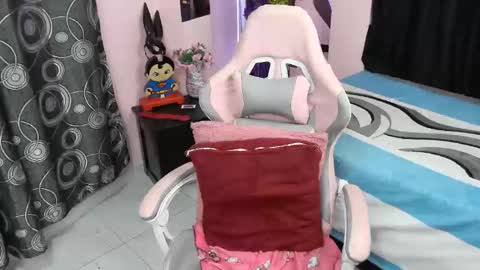 zulemapiel online show from 13, 4, 2026