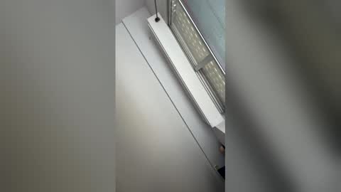 zurdineno online show from 6, 2, 2026