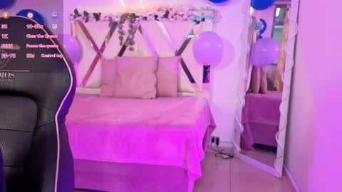 ZURY   online show from 4, 4, 2026