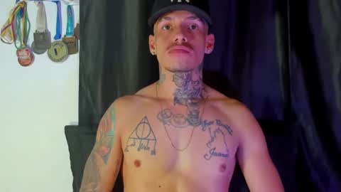 zyon garcia online show from 28, 12, 2024