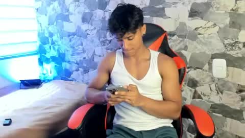 zyzz_1812 online show from 30, 5, 2026