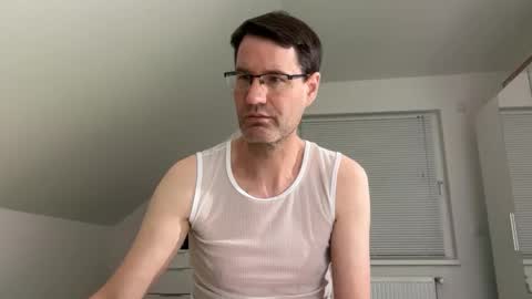 Snapshot of zzz123_cam chatting on 1, 3, 2026 zzz123_cam online show from 1, 3, 2026