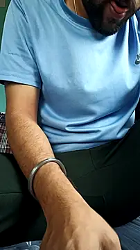 Snapshot of veeru__6969 chatting on 7, 6, 2026 veeru 6969 online show from 7, 6, 2026