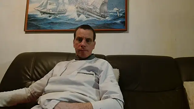 Snapshot of cloupefun chatting on 12, 1, 2026 cloupefun online show from 12, 1, 2026