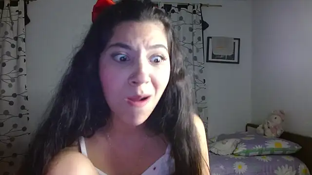 mia  lopez  online show from 12, 2, 2025