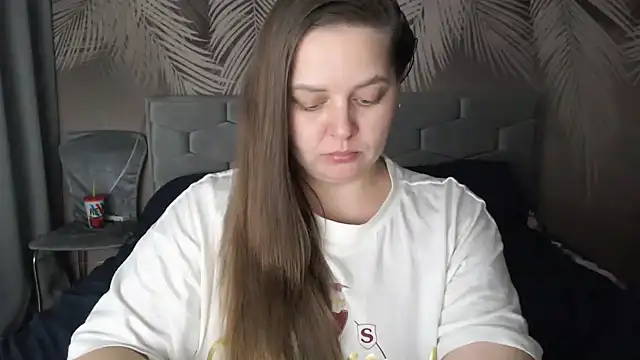 uliastar online show from 3, 1, 2025