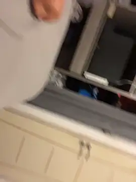 Snapshot of Nolaquepassa2 chatting on 1, 11, 2025 Nolaquepassa2 online show from 1, 11, 2025