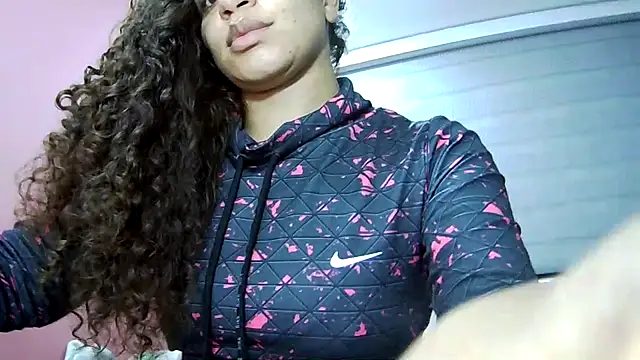 gatubelahot online show from 30, 10, 2025