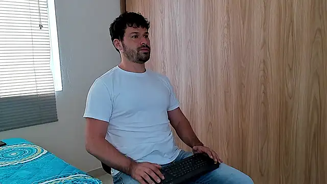 alexman fuck online show from 26, 3, 2026