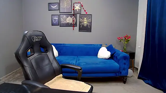 Katewalker  online show from 17, 2, 2025