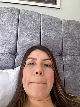 martina contreras online show from 4, 11, 2025