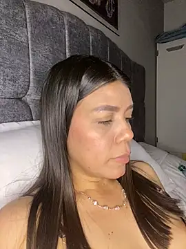 martina contreras online show from 5, 4, 2026