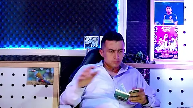 Darko0717 online show from 11, 2, 2025