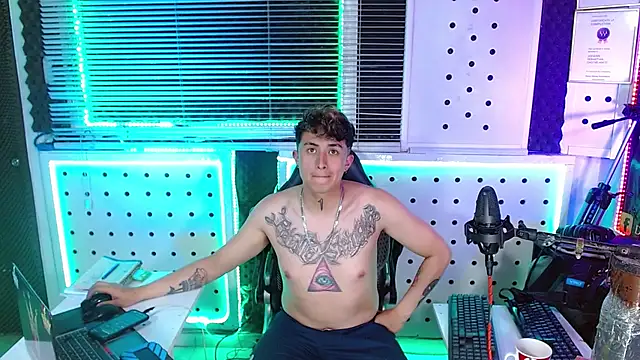 Darko0717 online show from 25, 9, 2025