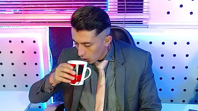 Darko0717 online show from 11, 11, 2025