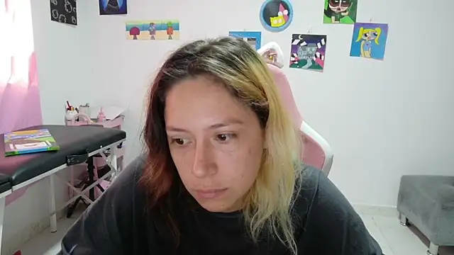 MommyMiaWs online show from 17, 12, 2025