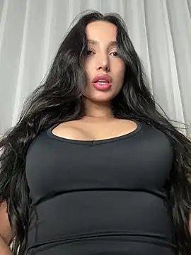 EvaMoet online show from 9, 12, 2024