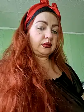 Snapshot of KiraXTender chatting on 28, 1, 2025 KiraXTender online show from 28, 1, 2025