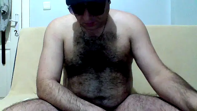 Snapshot of fraud705 chatting on 18, 4, 2026 fraud705 online show from 18, 4, 2026