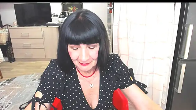 Tina Joness online show from 19, 2, 2025