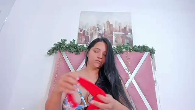 Snapshot of veronica_salas chatting on 26, 11, 2025 veronica salas online show from 26, 11, 2025