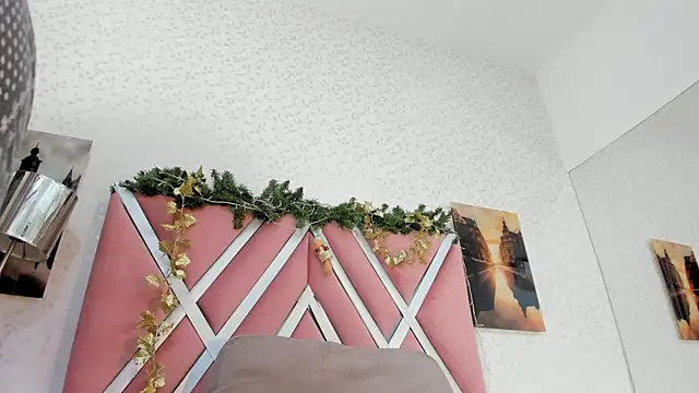 Snapshot of veronica_salas chatting on 3, 12, 2025 veronica salas online show from 3, 12, 2025