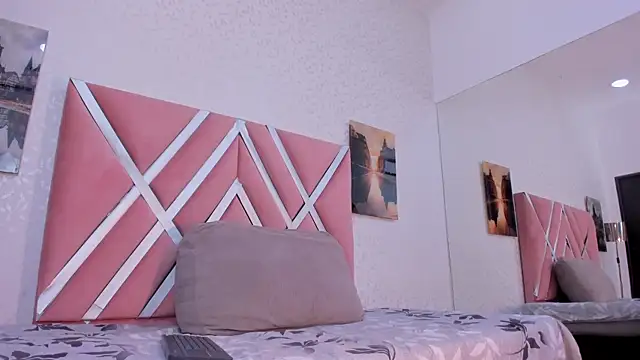 Snapshot of veronica_salas chatting on 9, 2, 2026 veronica salas online show from 9, 2, 2026