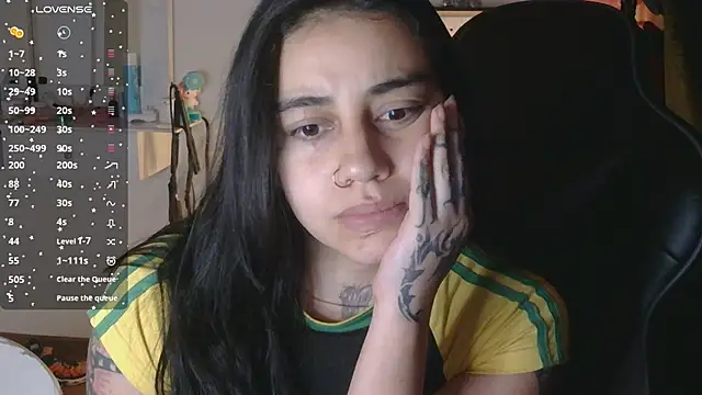 Snapshot of val_bardot chatting on 16, 6, 2026 val bardot online show from 16, 6, 2026