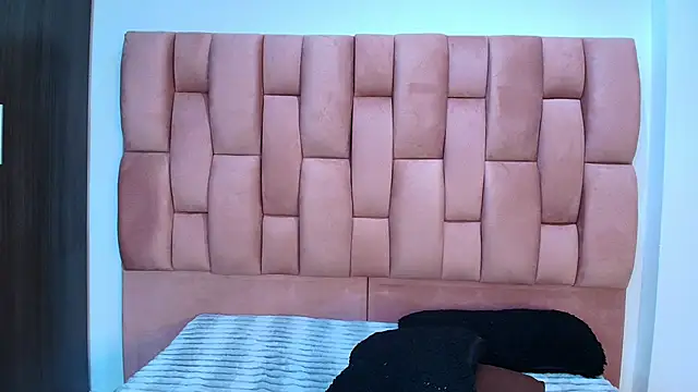 Snapshot of JuliKim_ chatting on 21, 2, 2026 JuliKim online show from 21, 2, 2026