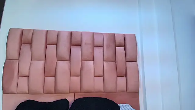 Snapshot of JuliKim_ chatting on 27, 2, 2026 JuliKim online show from 27, 2, 2026