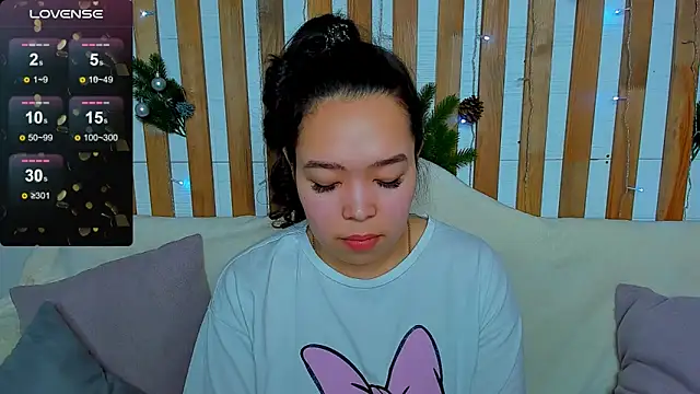 Snapshot of Kris_top_Lee chatting on 15, 12, 2024 Kris top Lee online show from 15, 12, 2024