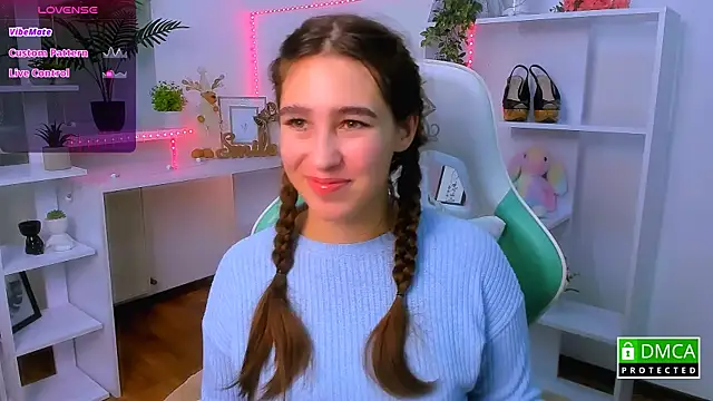  Eliizabeth  online show from 21, 11, 2025