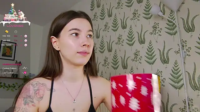 Marie Diaze online show from 10, 12, 2024