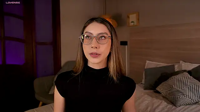 lua ferch   online show from 25, 10, 2025