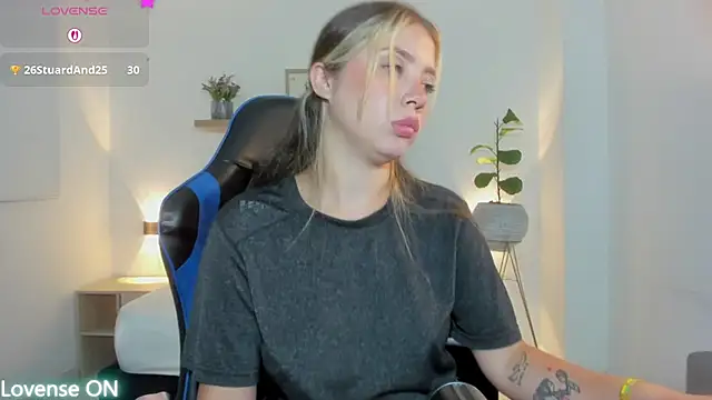 nataly rodri online show from 14, 7, 2026