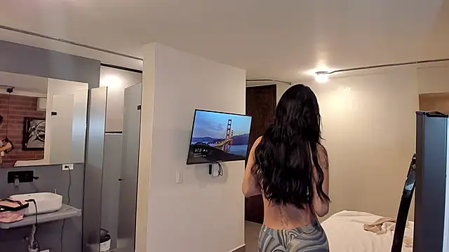 GarciaMilu online show from 4, 11, 2025