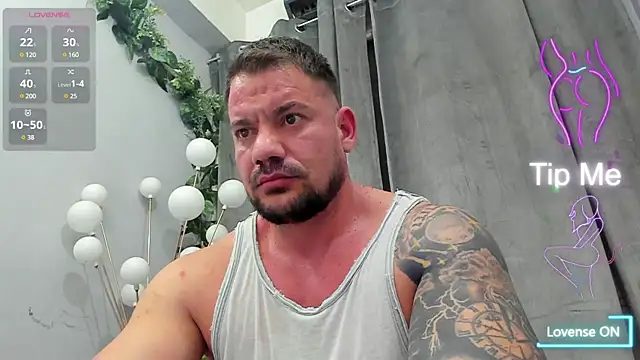 musclemonster31 online show from 5, 3, 2025