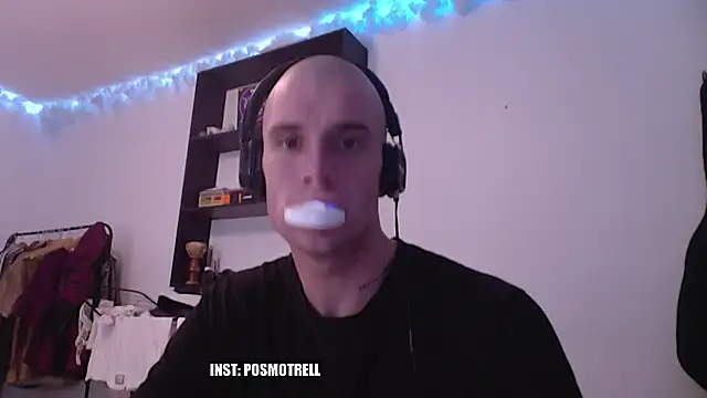 ETHAN MOORE online show from 20, 2, 2026