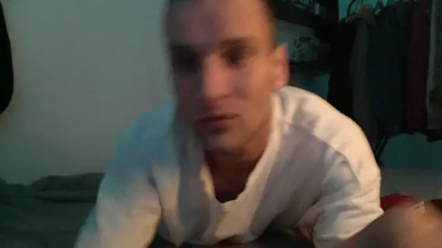 Snapshot of ETHAN_MOORE chatting on 5, 6, 2026 ETHAN MOORE online show from 5, 6, 2026