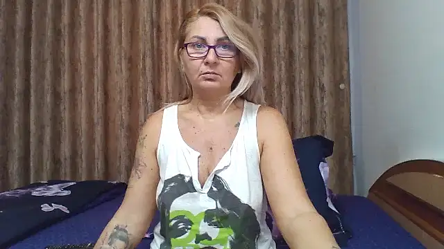 PussyEvely online show from 14, 11, 2025