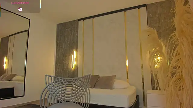 riley sierra online show from 23, 9, 2025